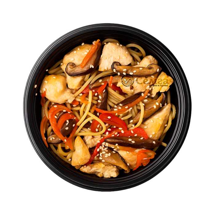 Лапша пшеничная с курицей и шиитаке